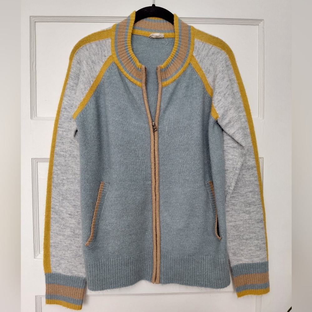Hem & Thread Gray and Yellow Sweater
